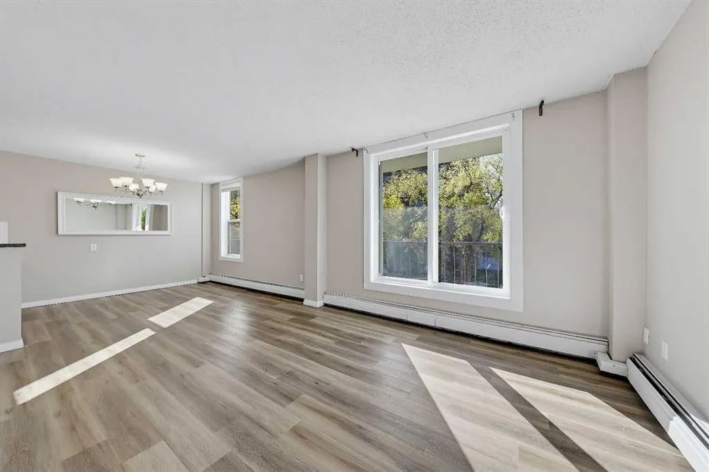1328 13 Avenue SW #302