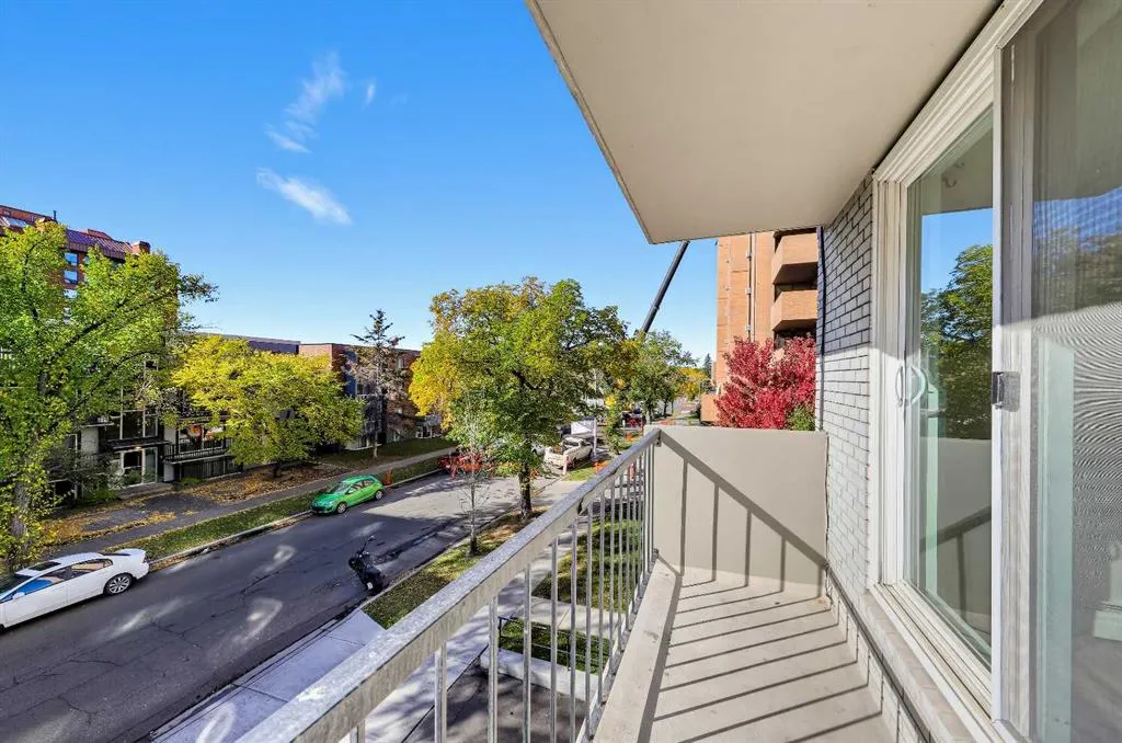 1328 13 Avenue SW #302