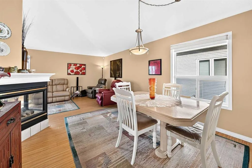 84 TUSCANY VALLEY Drive NW