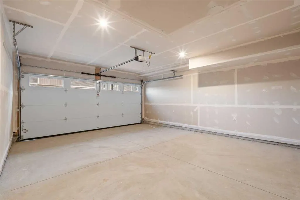 18110 28 Avenue SW #52