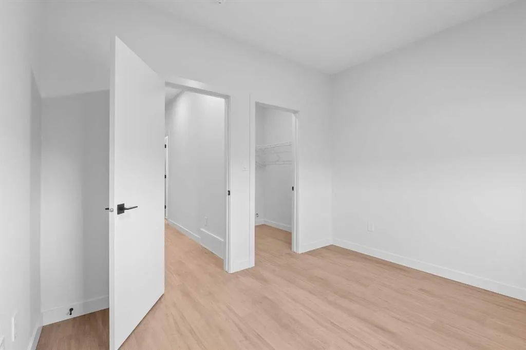 18110 28 Avenue SW #52