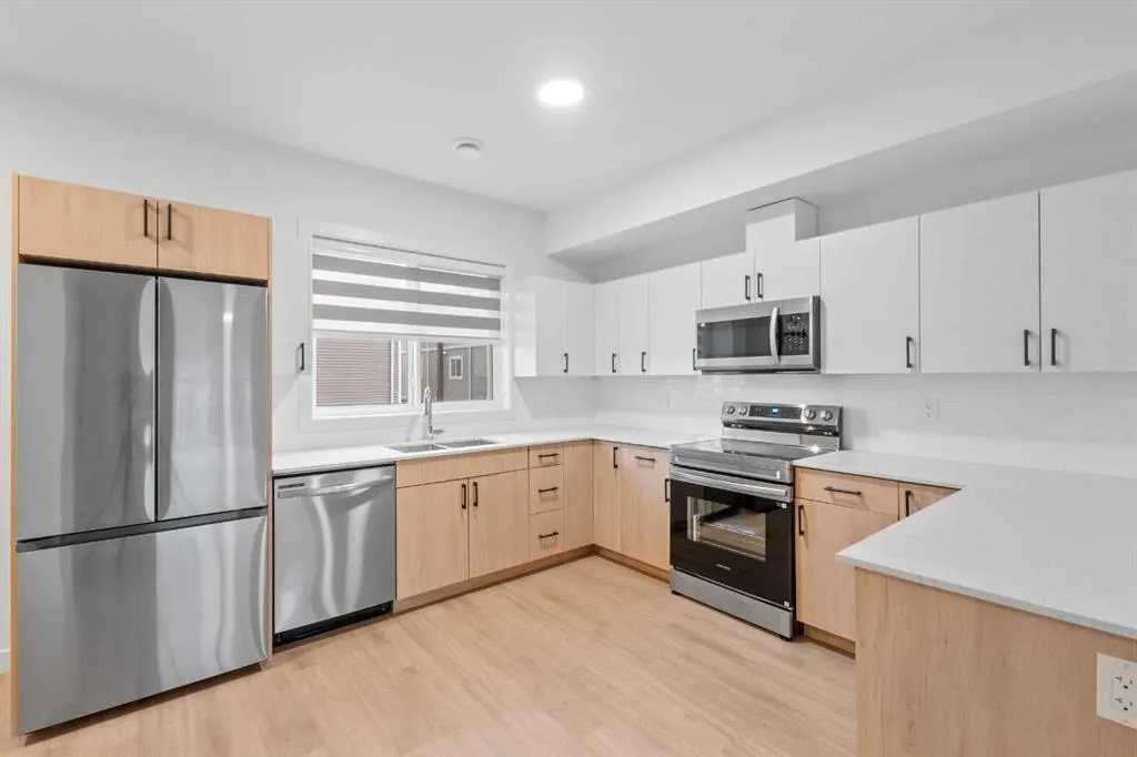 18110 28 Avenue SW #52
