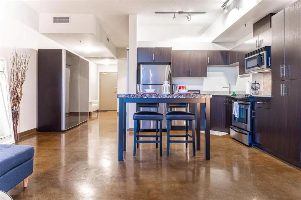 135 13 Avenue SW #1810