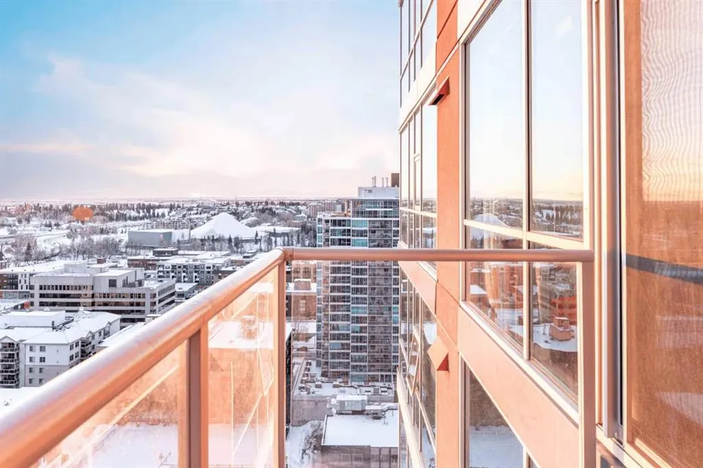 135 13 Avenue SW #1810