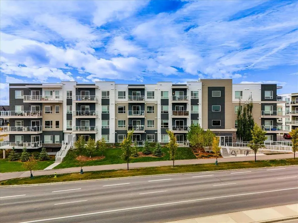 220 Seton Grove SE #1202