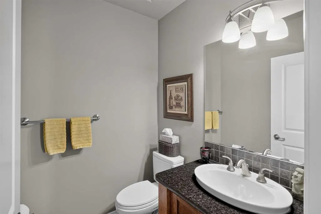 111 Tuscany Ravine Heights NW