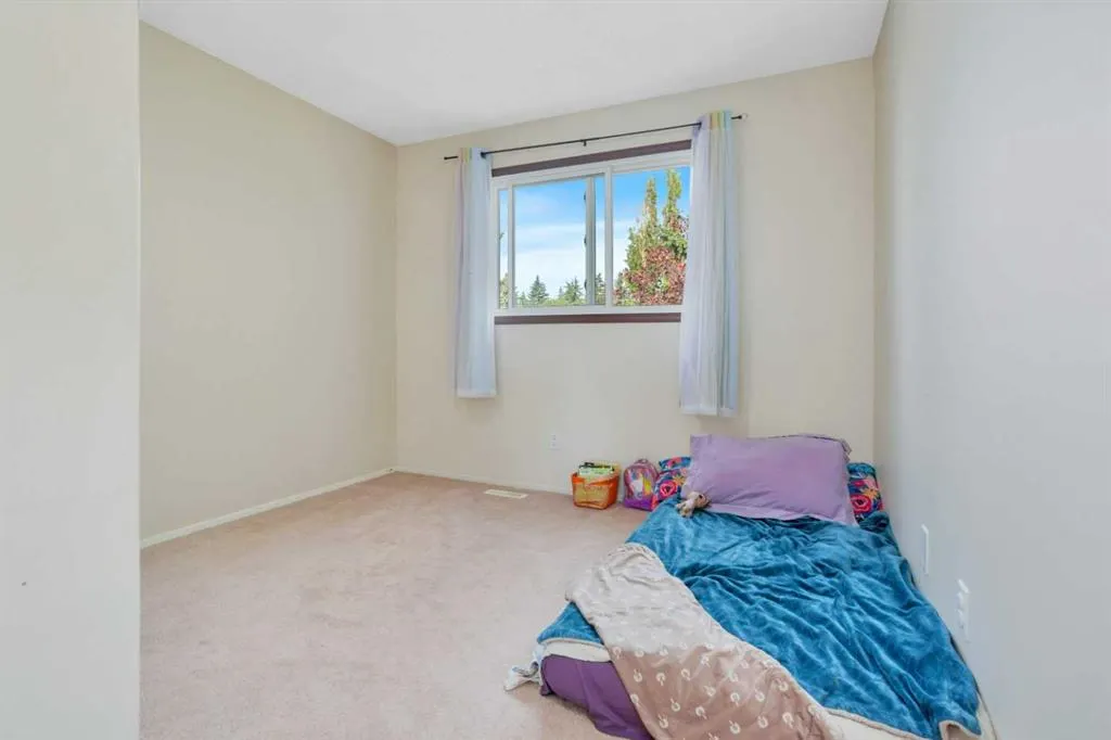 1 Mountain Place