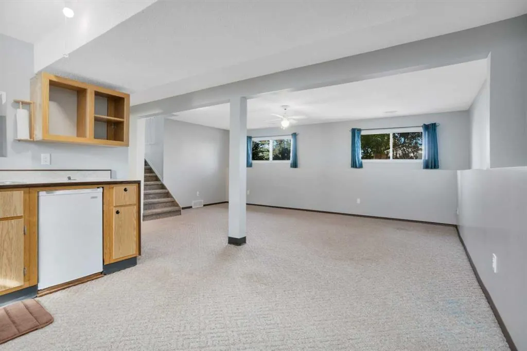 1 Mountain Place