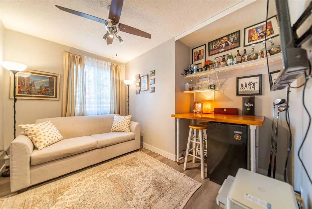 11620 Elbow Drive SW #914