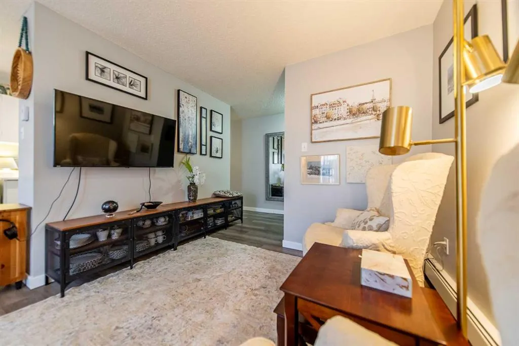 11620 Elbow Drive SW #914