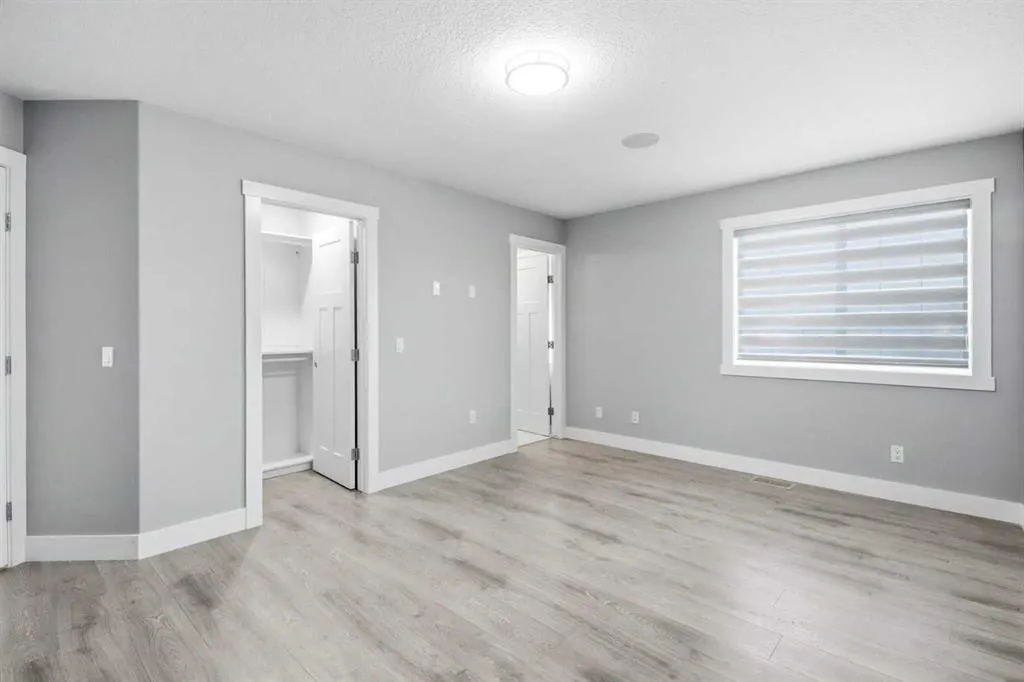 168 West Creek Crescent
