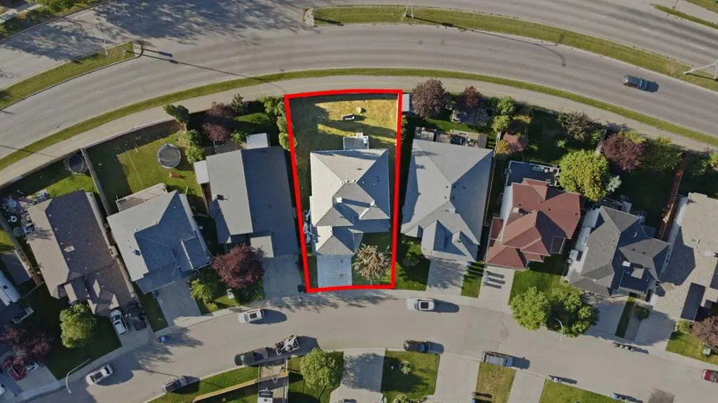 168 West Creek Crescent