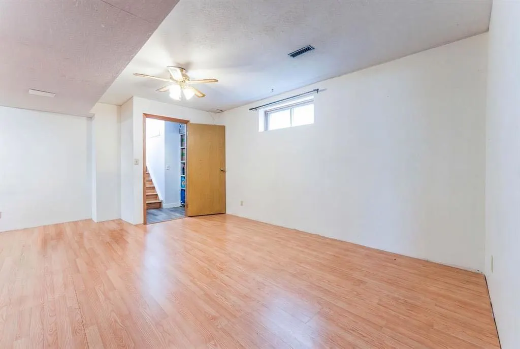 52 Covington Road NE