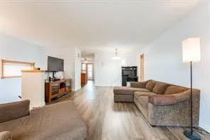 52 Covington Road NE