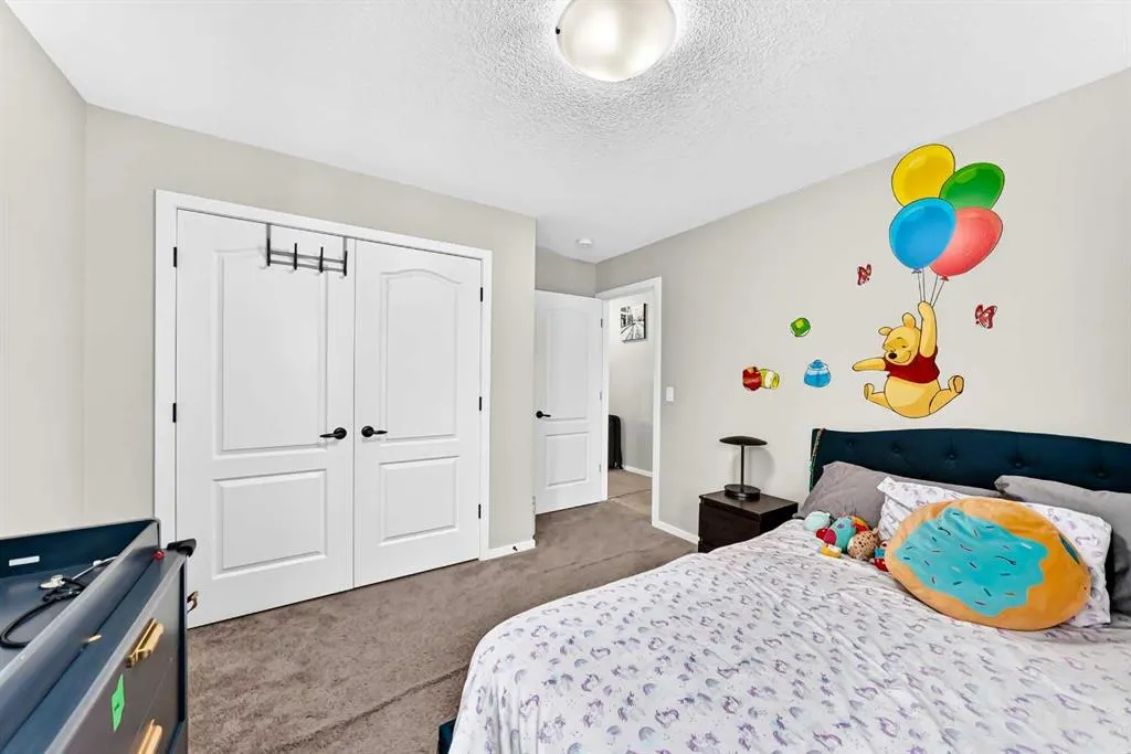 296 Nolancrest Heights NW