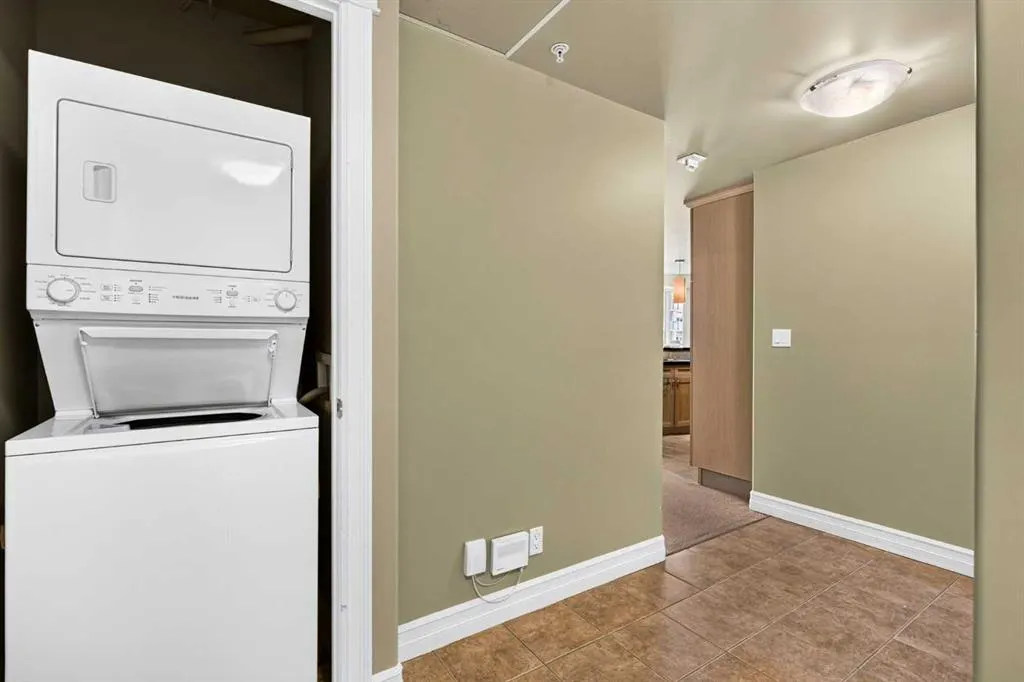 836 15 Avenue SW #507