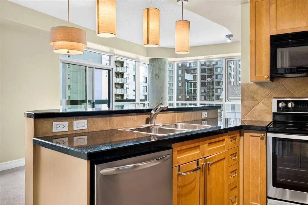 836 15 Avenue SW #507