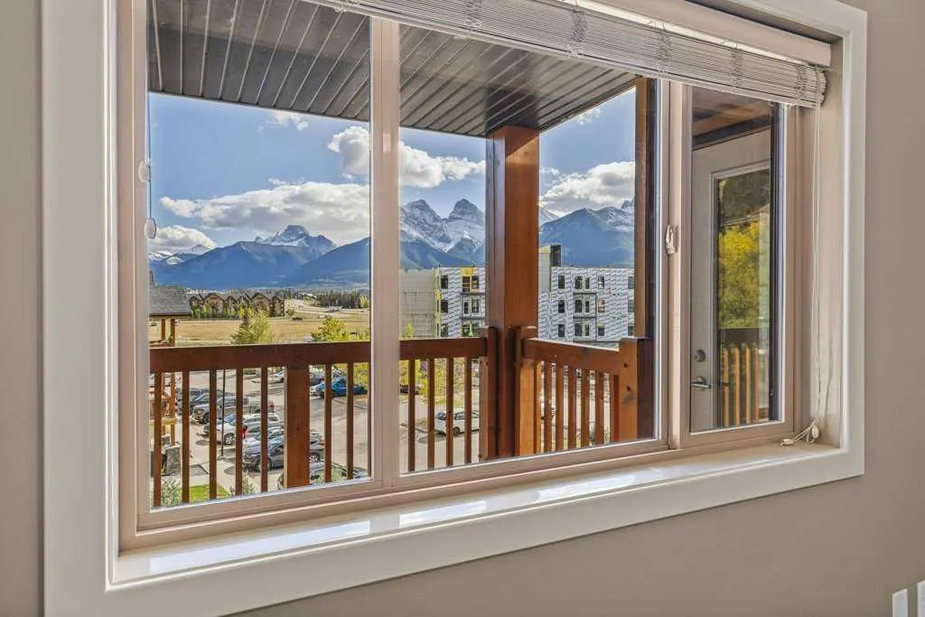 300 Palliser Lane #322