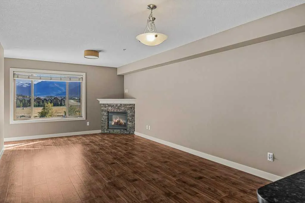 300 Palliser Lane #322
