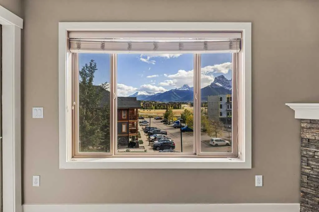 300 Palliser Lane #322