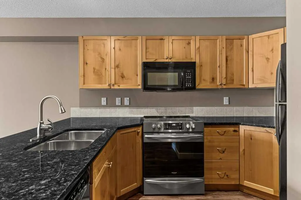 300 Palliser Lane #322