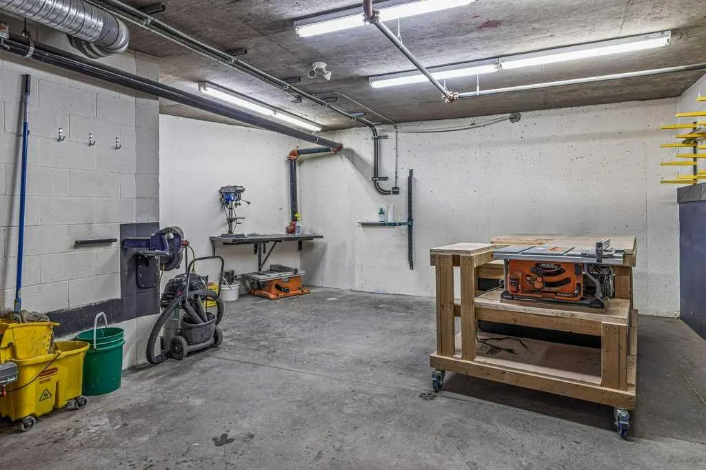 300 Palliser Lane #322