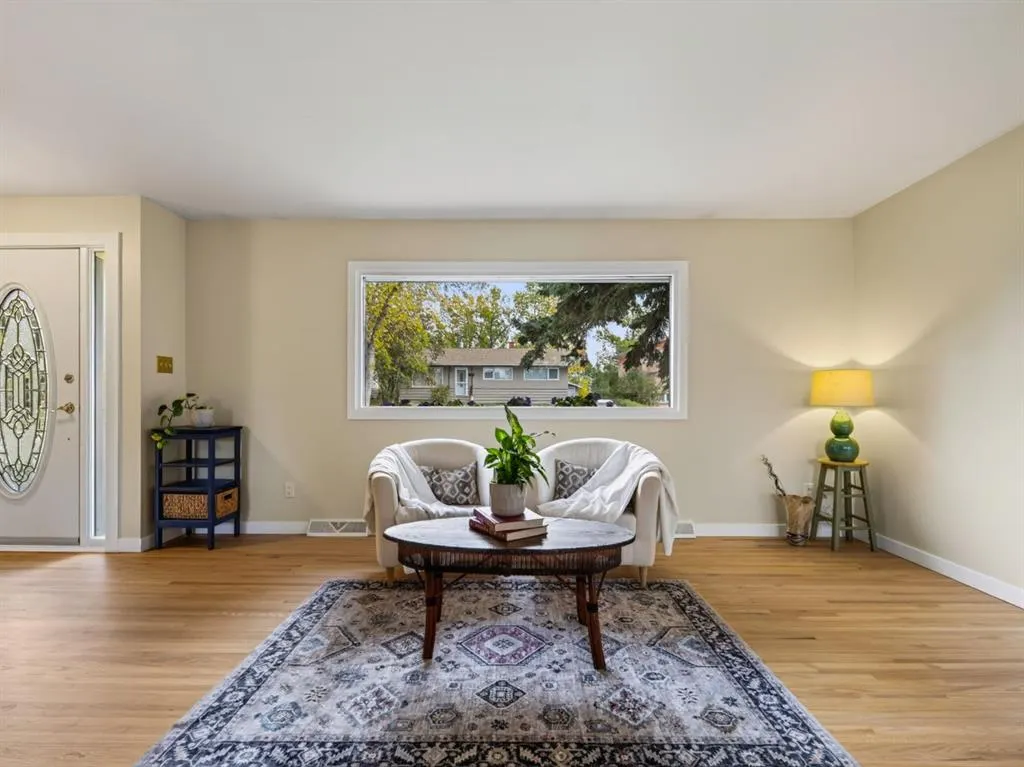 193 Fairview Drive SE