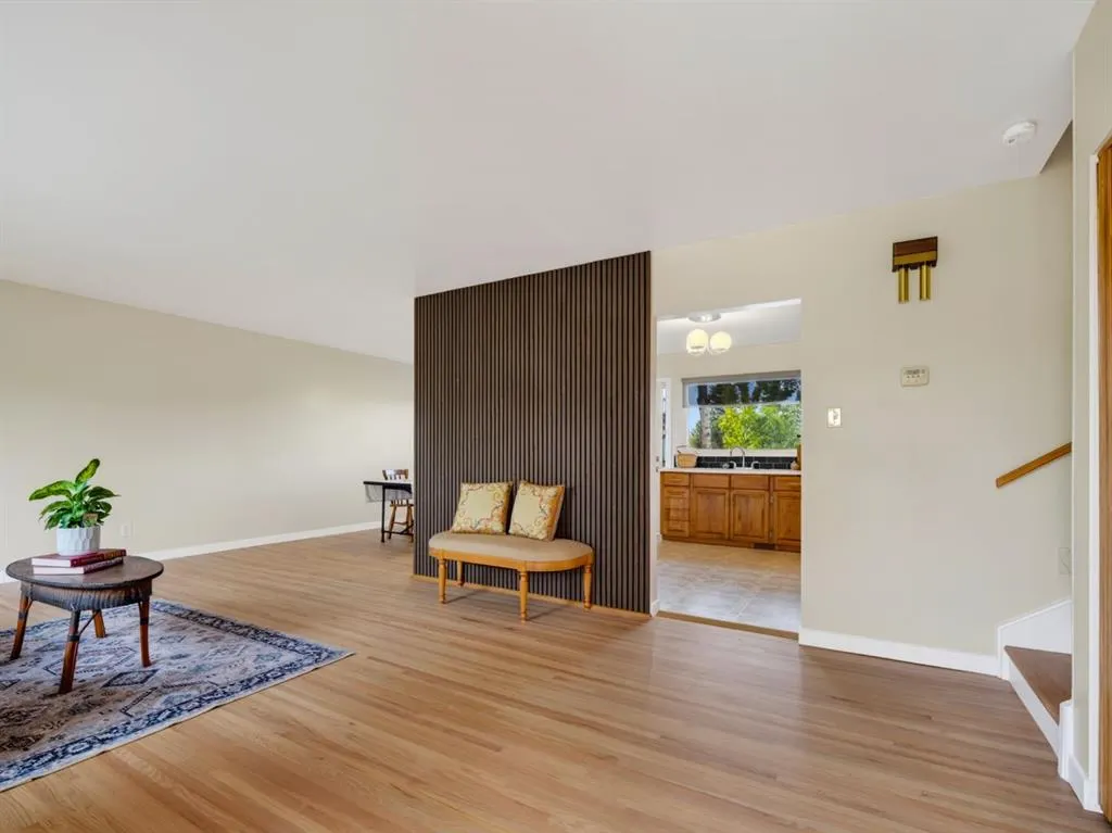 193 Fairview Drive SE