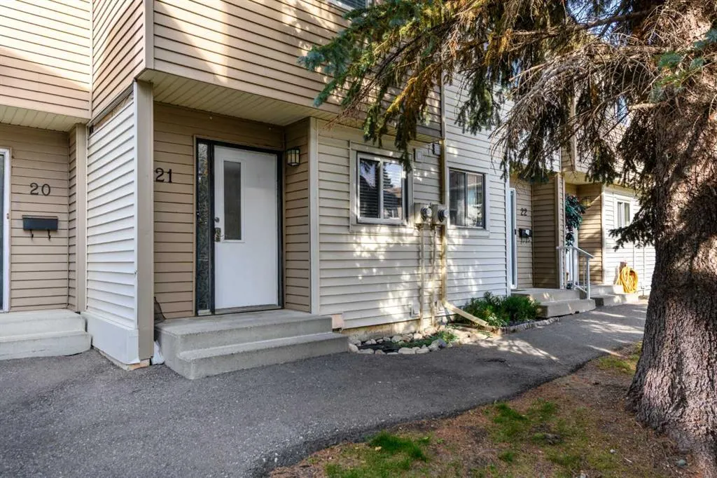 2519 38 Street NE #21