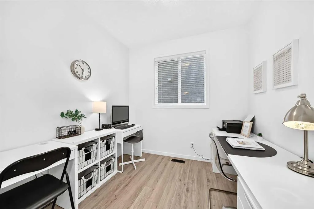17 Masters Terrace SE