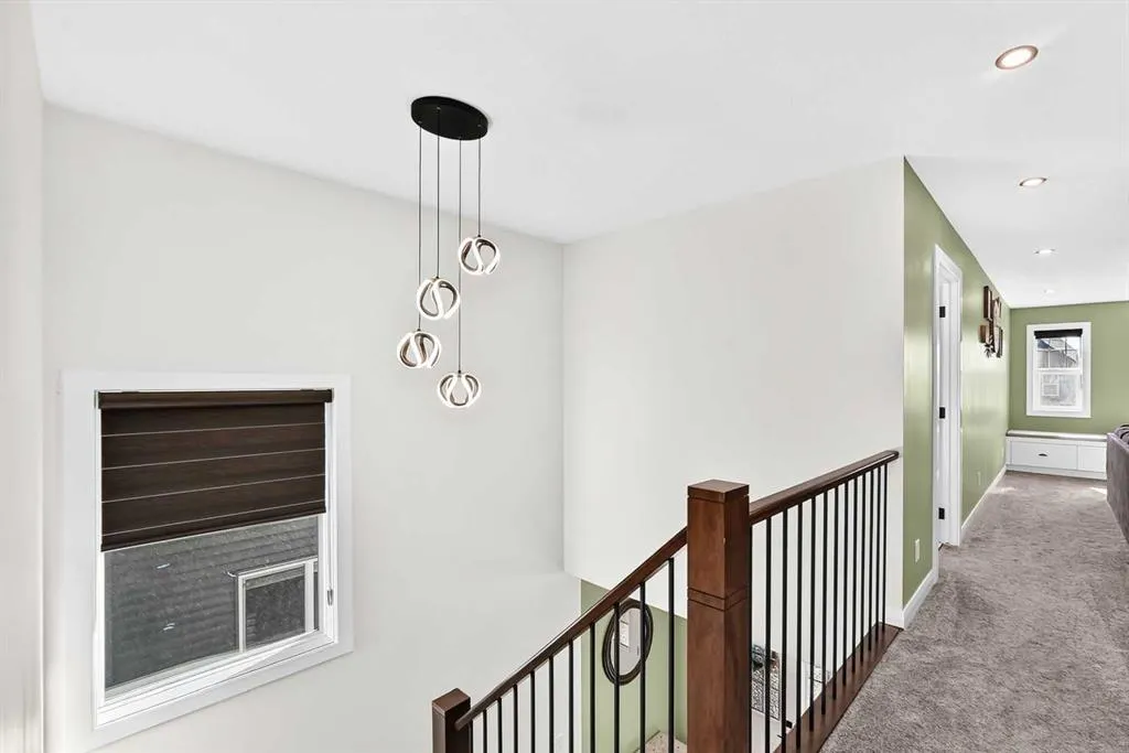 128 Ravenskirk Close SE