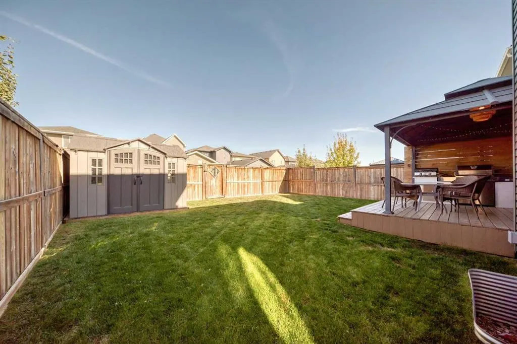 128 Ravenskirk Close SE