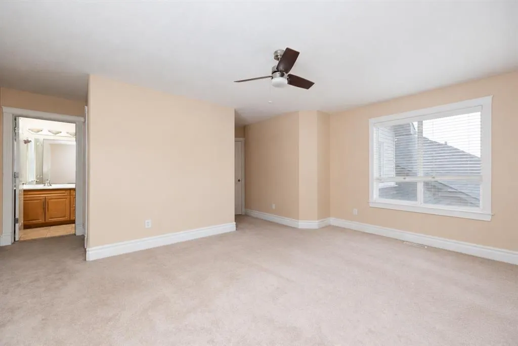 280 Swallow Way