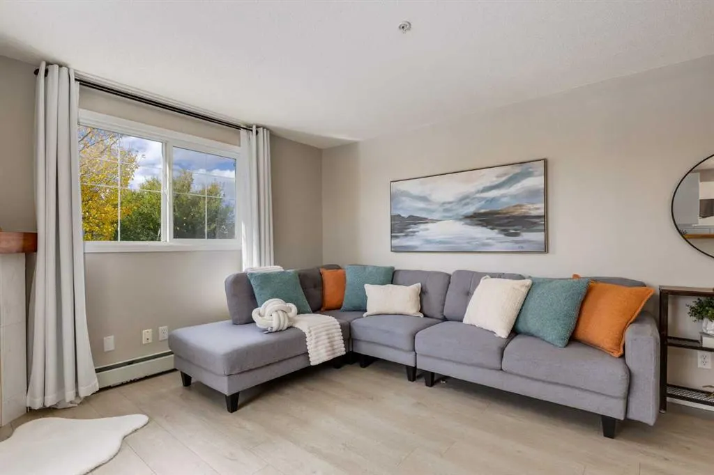 10 Prestwick Bay SE #4226