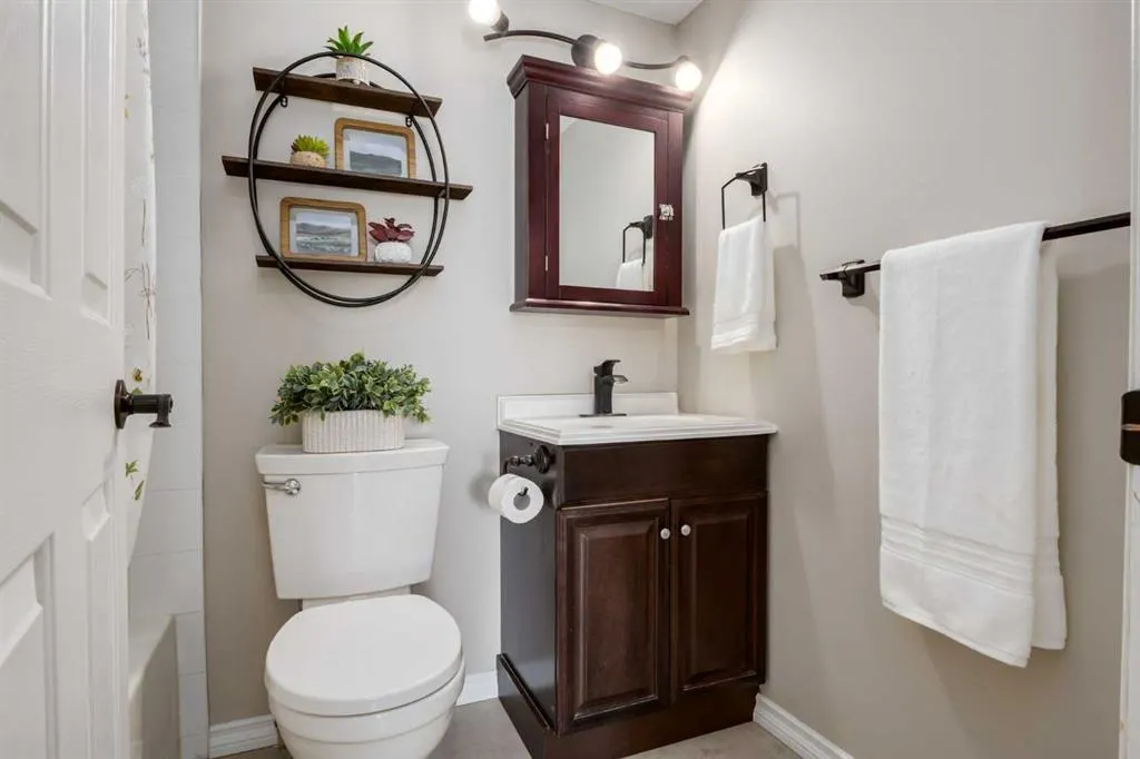 10 Prestwick Bay SE #4226