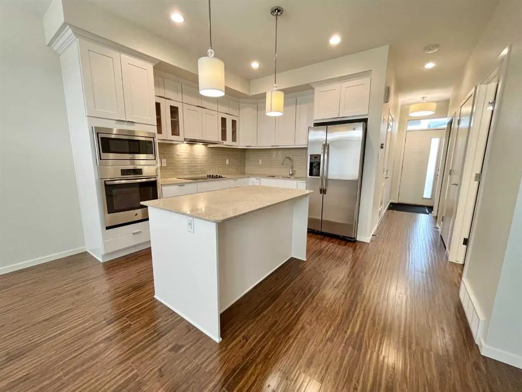 430 Highlands Boulevard W #3