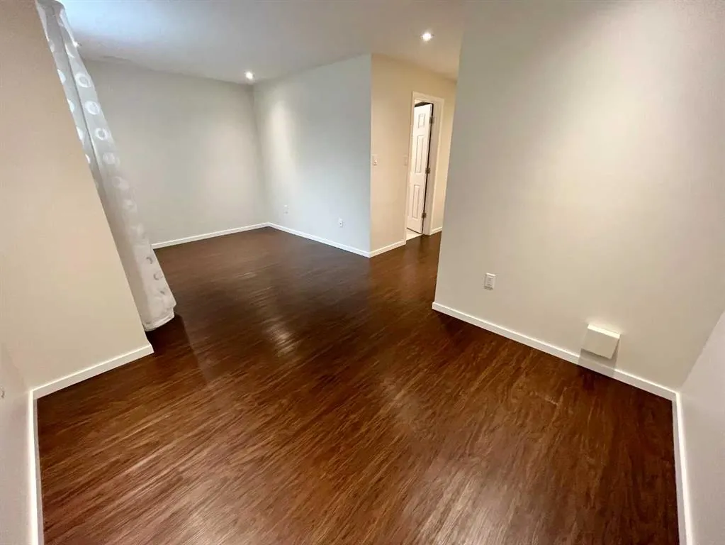 430 Highlands Boulevard W #3