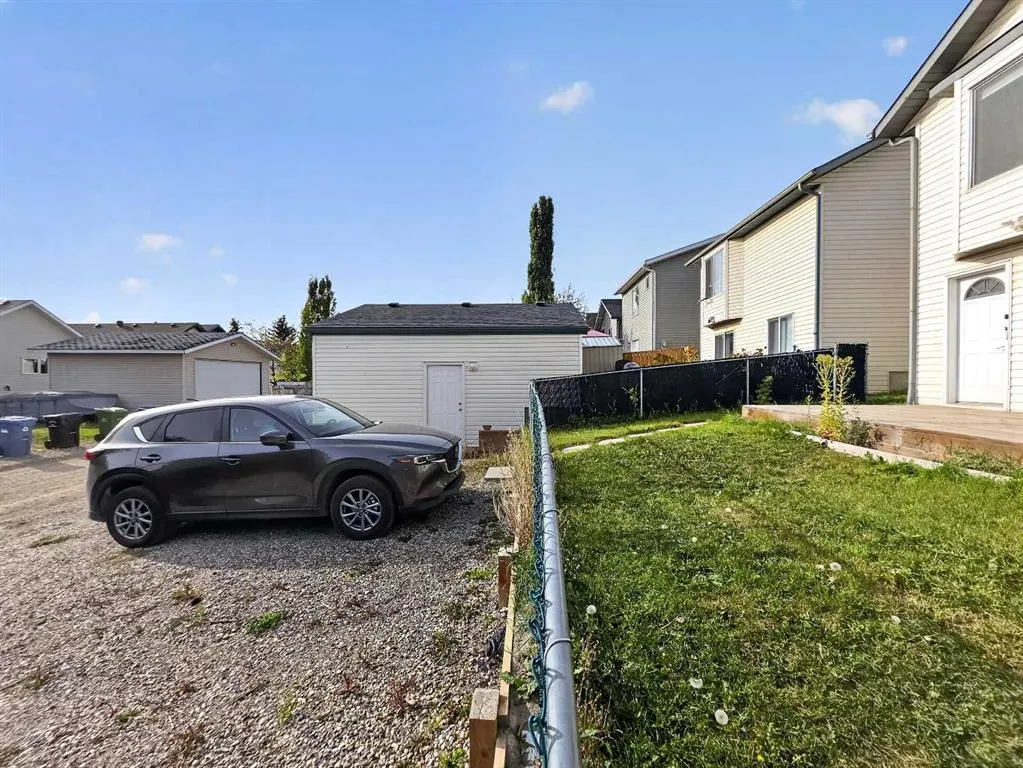 119 Covington Close NE