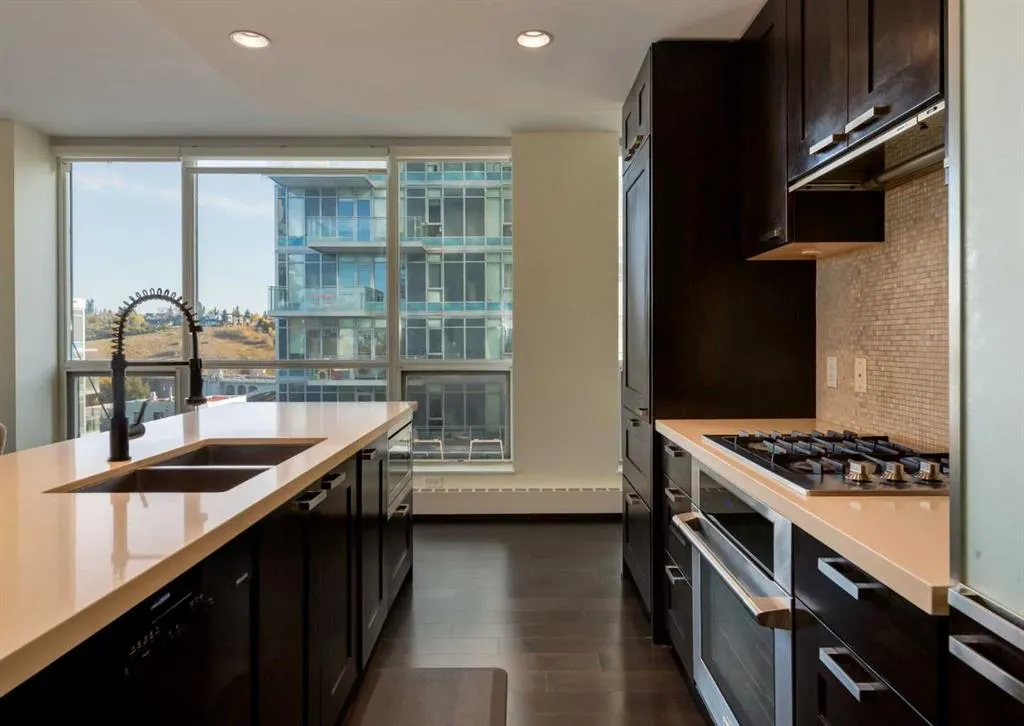 222 Riverfront Avenue SW #913