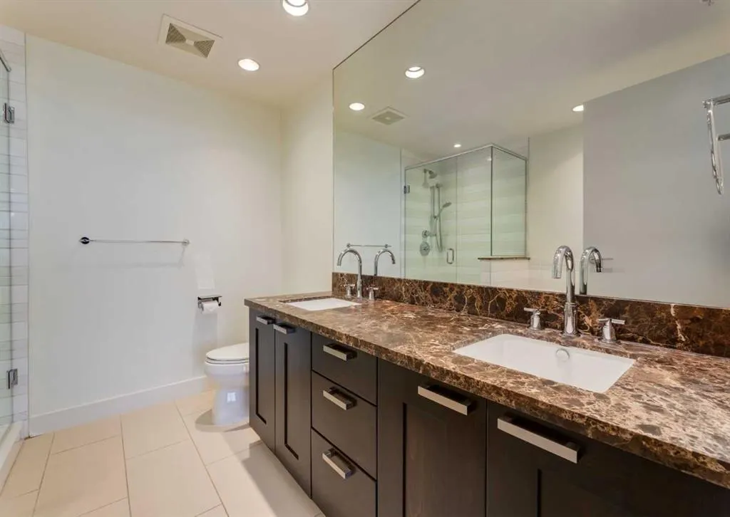 222 Riverfront Avenue SW #913