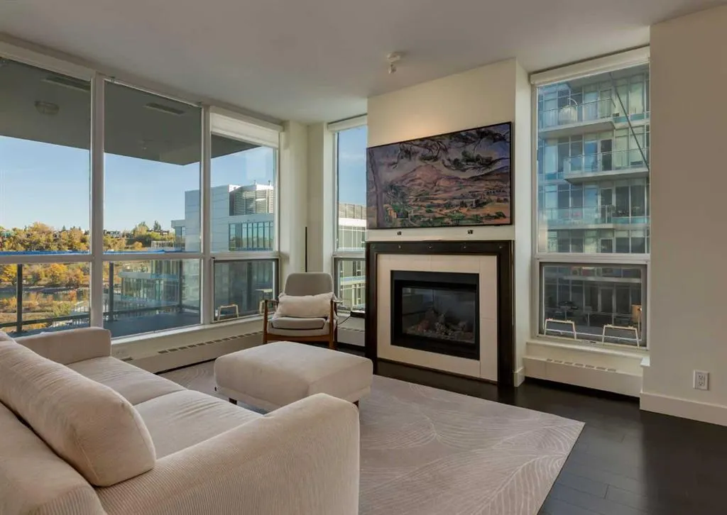 222 Riverfront Avenue SW #913