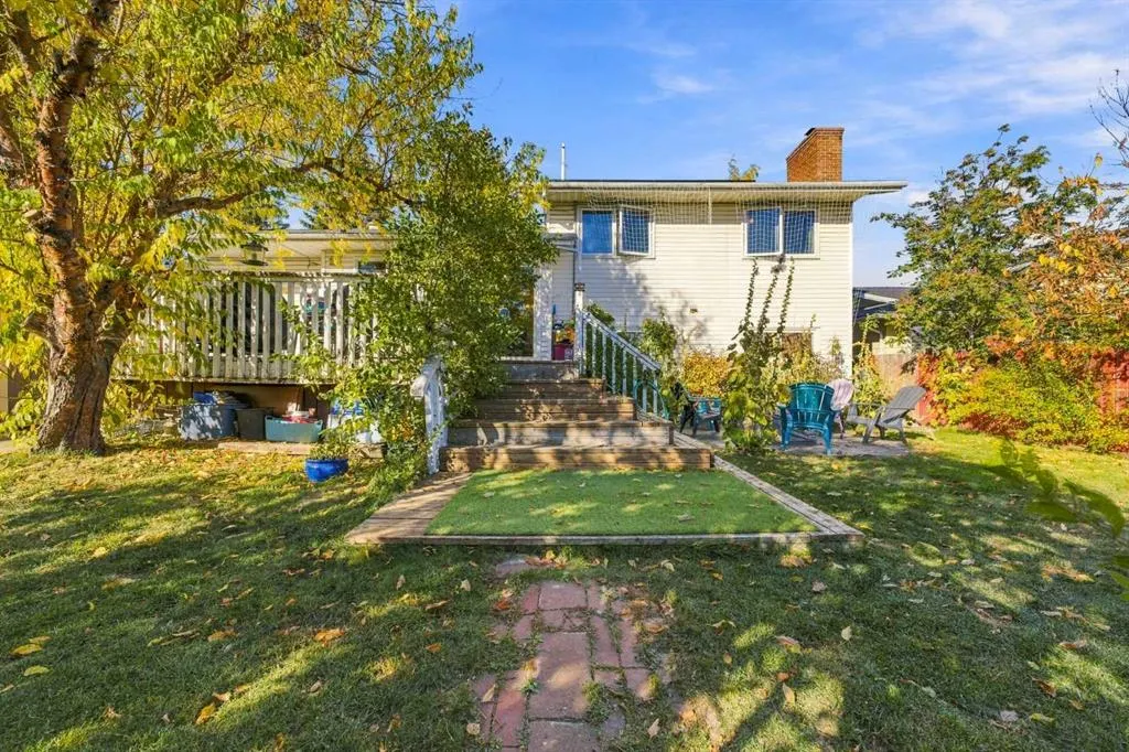 367 Norseman Road NW