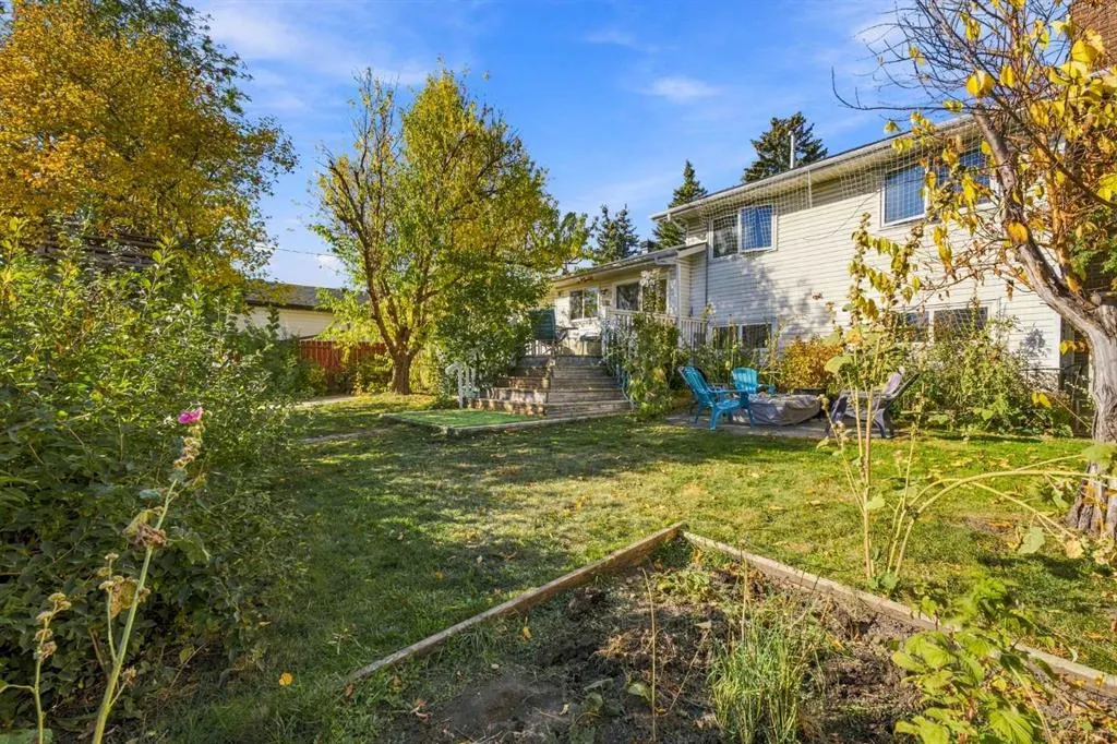 367 Norseman Road NW
