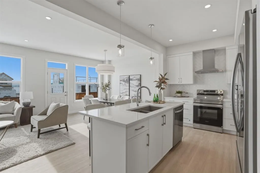 98 Albright Rise