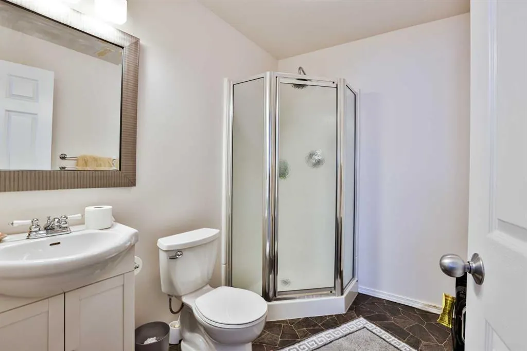 139 Heritage Circle W