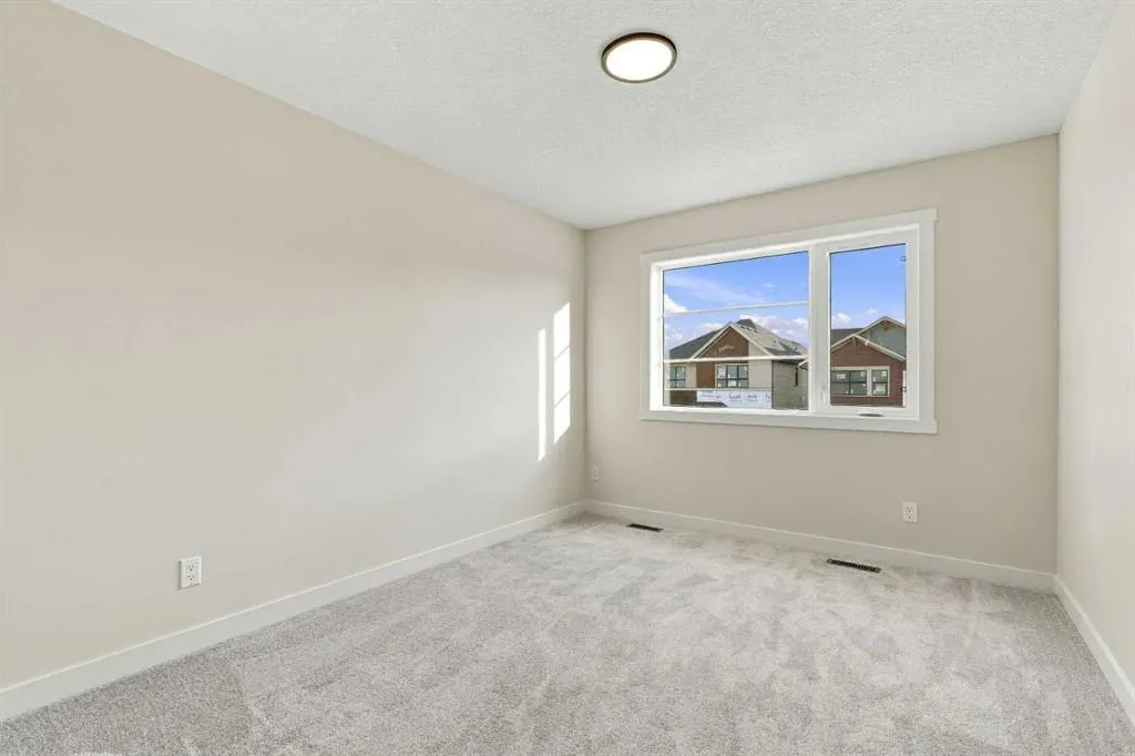 290 Heartwood Gardens SE