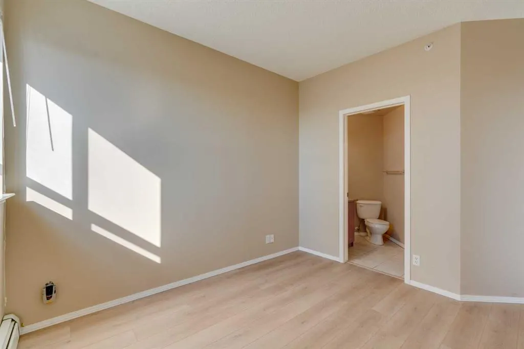1053 10 Street SW #1816