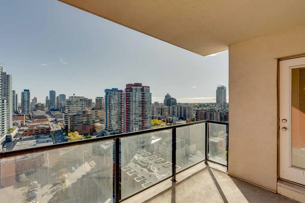 1053 10 Street SW #1816