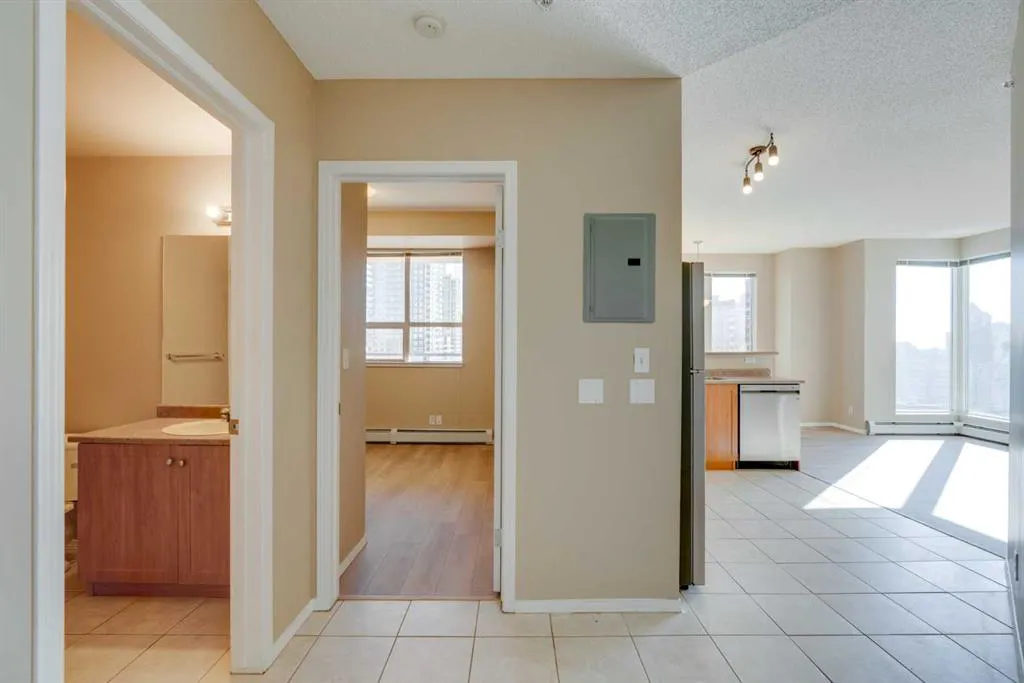 1053 10 Street SW #1816