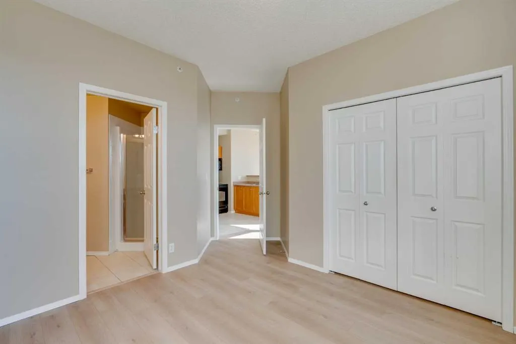 1053 10 Street SW #1816
